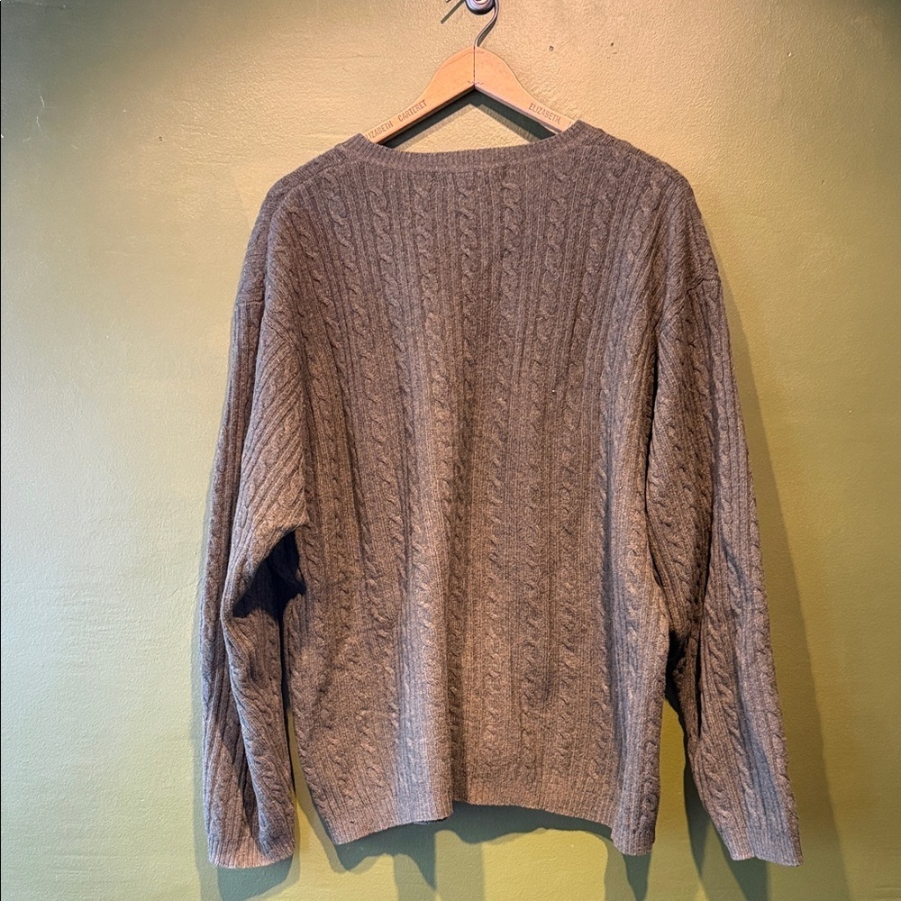 Banana Republic Vintage V-Neck Cableknit Sweater - Picture 5 of 5
